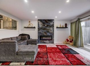 24 Springfair Ave, Aurora, ON L4G3M2