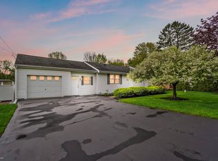 2725 W Temperance Rd, Temperance, MI 48182