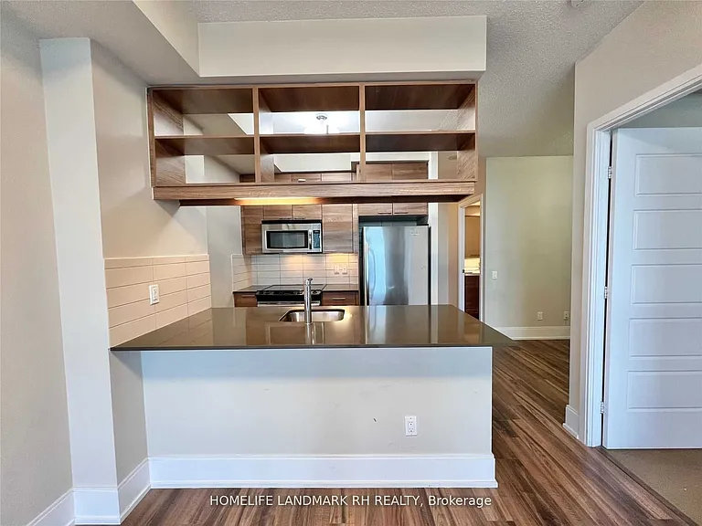 15 Viking Ln #901 — Photo 7