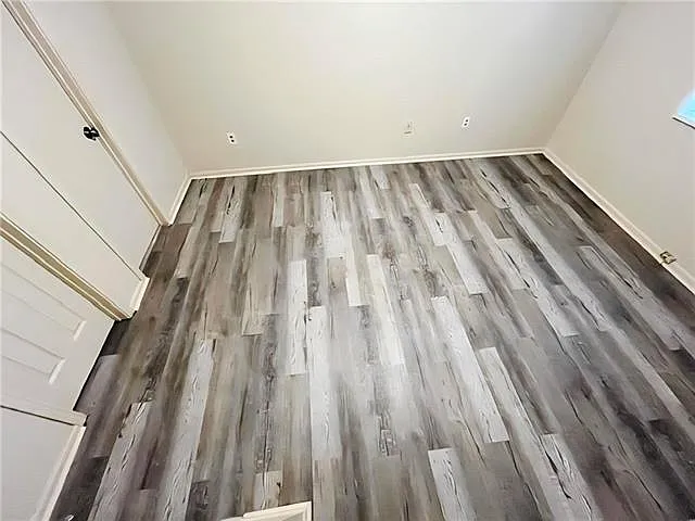 3 bed, 2.0 bath, 1500 sqft, $1,400 — Photo 2