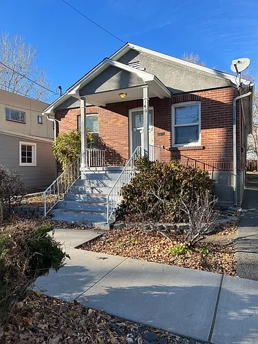 145 La Rue Ave Photo 1