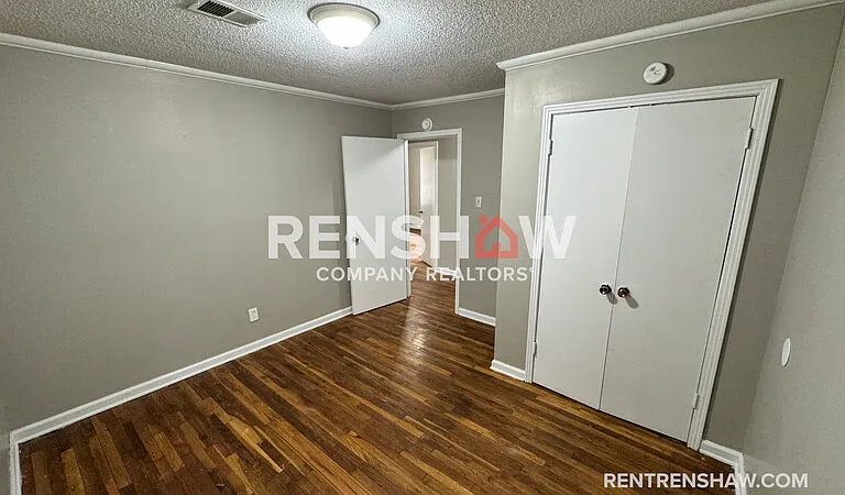 291 Navy Dr — Photo 10