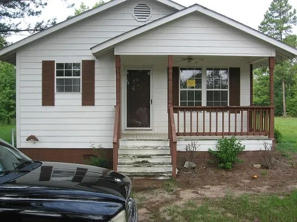 1249 Old McGraw Rd, Eastover, SC 29044