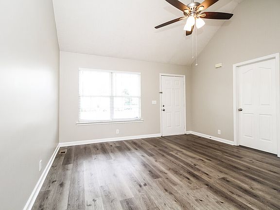 4th image of 3454 Hardwood Dr