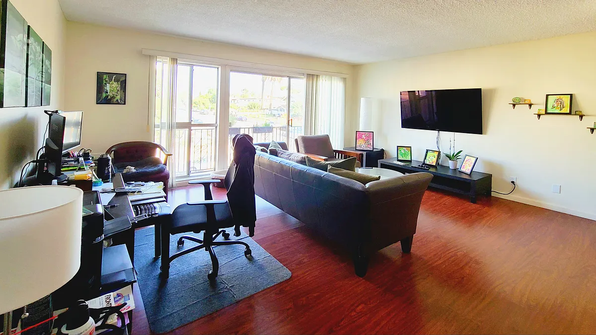 Building Photo - Greenbriar Apartments