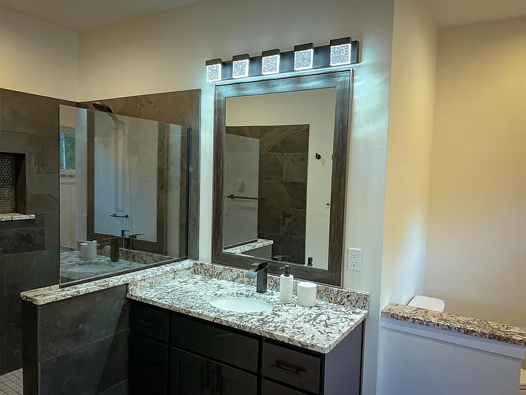 472 E Alder Dr — Photo 11