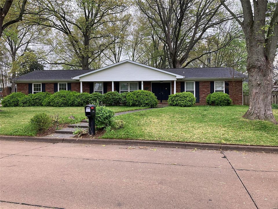 1st image of 1208 Fairlane Dr