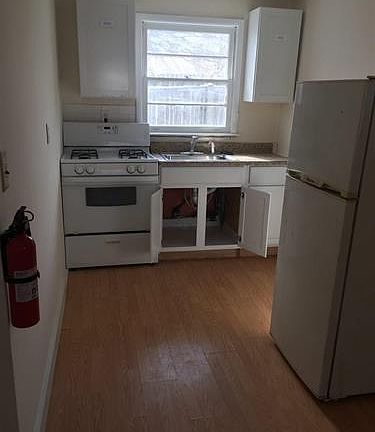 5th image of 181 Glenerie Blvd APT 2