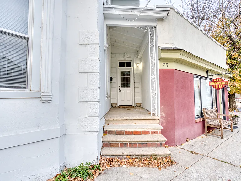 75 Ellis St — Photo 2