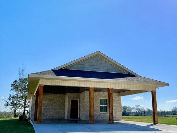 2nd image of 759 Kelly St