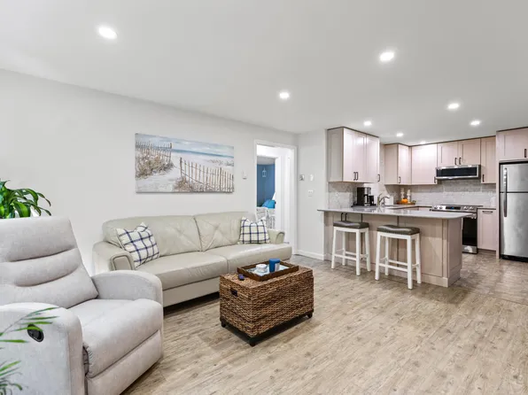 2 New Colony Drive #11, Old Orchard Beach, ME 04064