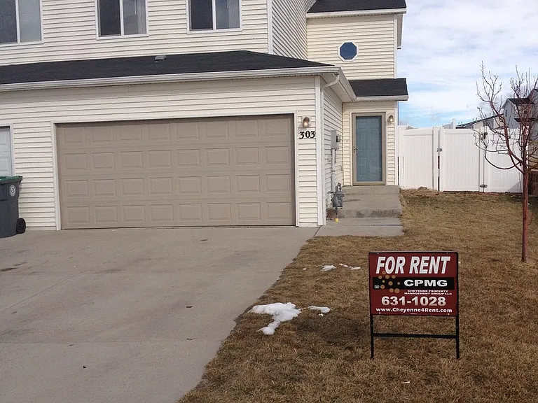 303 Maddies Way — Photo 1