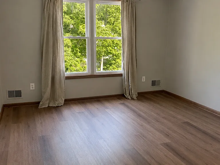 2 Colonial Ct — Photo 12