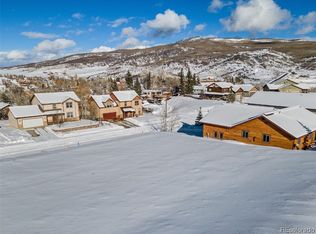 146 Oak Ridge Cir, Oak Creek, CO 80467