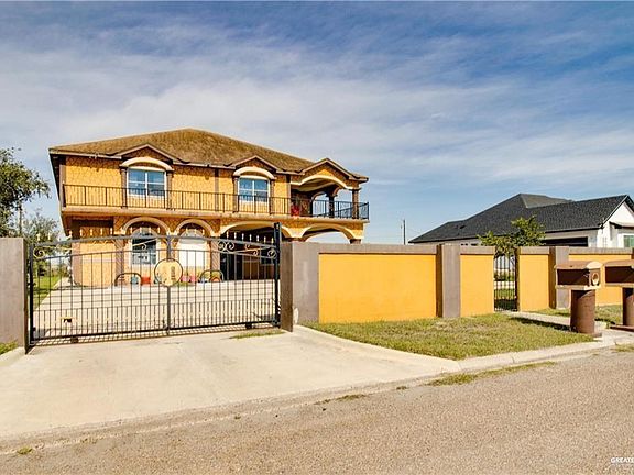 3rd image of 2817 Nacona Dr