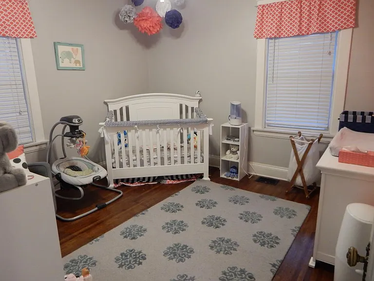 2823 Madison Rd — Photo 13