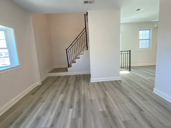 334 Bond St, Elizabethport, NJ