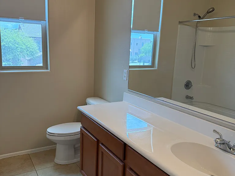 331 E Refuge Loop — Photo 19