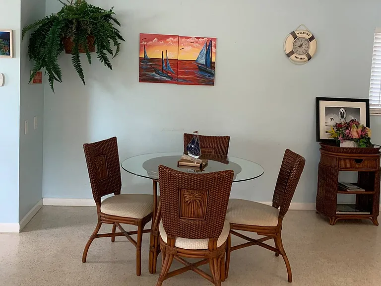 416 E Strawbridge Ave #1 — Photo 6