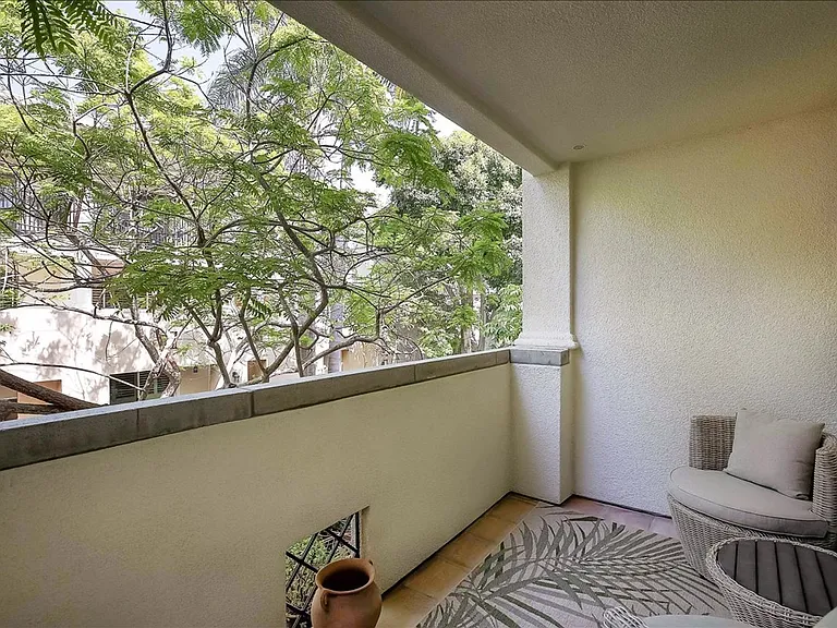 438 Por La Mar Cir — Photo 22