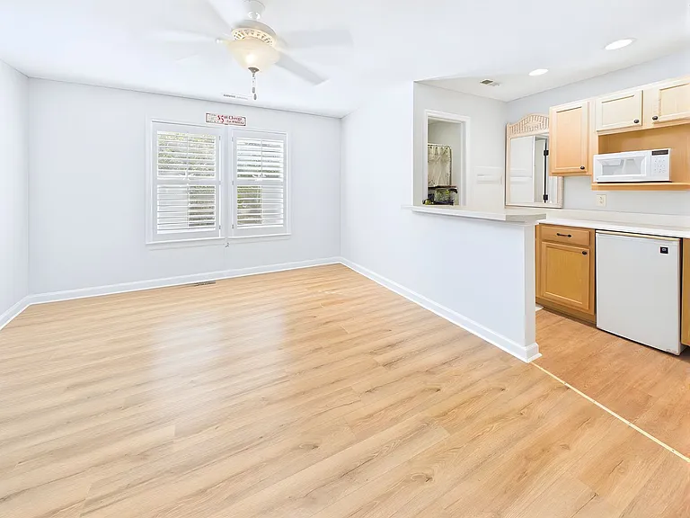 3350 Club Villas Dr #1303 — Photo 10