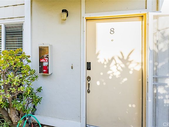 3rd image of 1434 Highland Ave Unit 8
