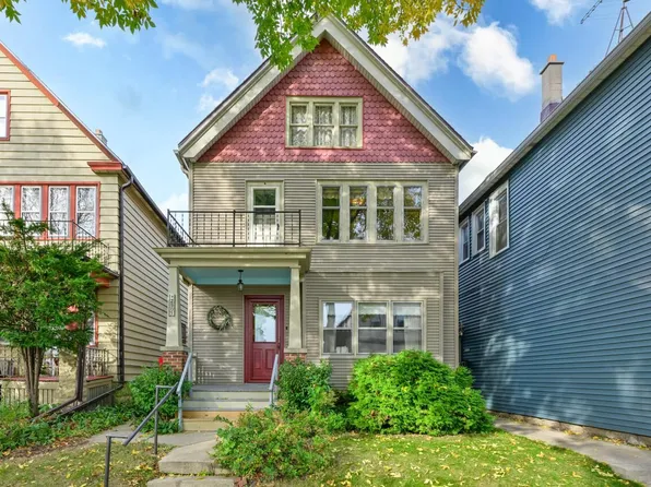 2907 South 11th STREET, Milwaukee, WI 53215