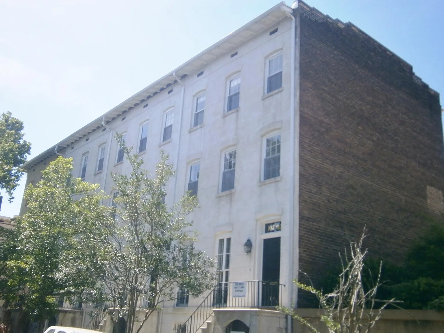 1 bed, 800 sqft, $2,100 — Photo 4
