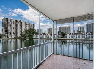 2999 Point East Dr APT C314, Aventura, FL 33160