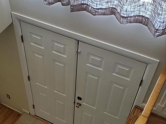 4th image of 18458 Stone Hollow Dr