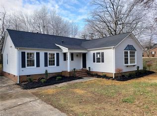 315 Village Ln, Greensboro, NC 27409