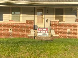 210 S Weinbach Ave, Evansville, IN 47714