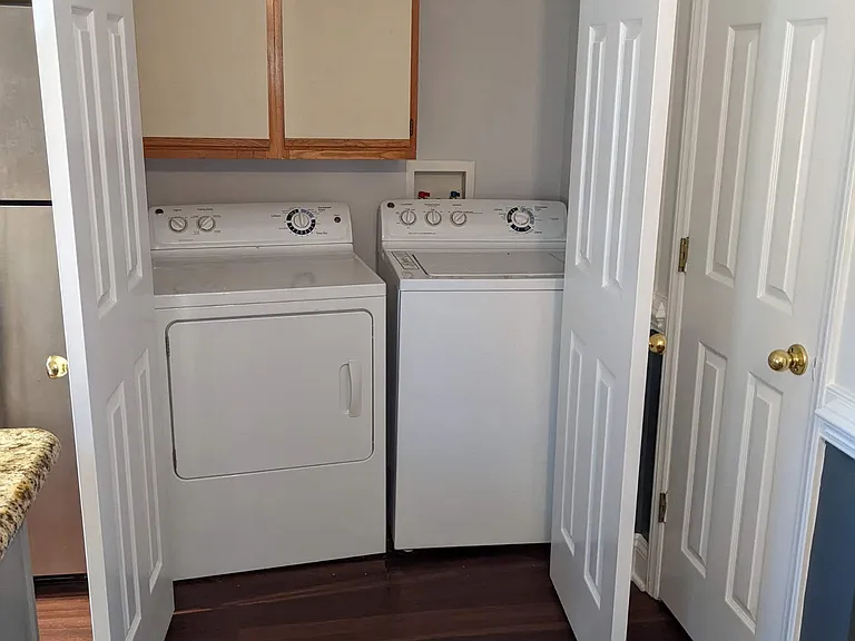4705B Blue Bird Ct — Photo 11