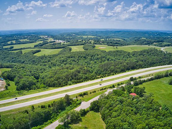 4th image of 65 North Dr