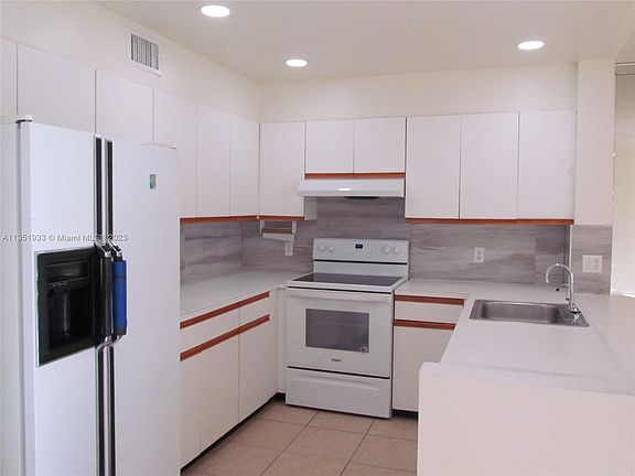 2nd image of 500 SW 130th Ter APT A202