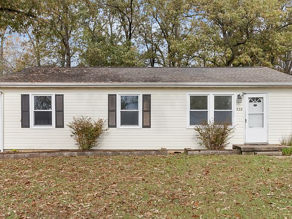 3rd image of 539 Margrave Dr