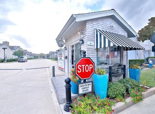 532 Wilcrest Dr #532, Houston, TX 77042