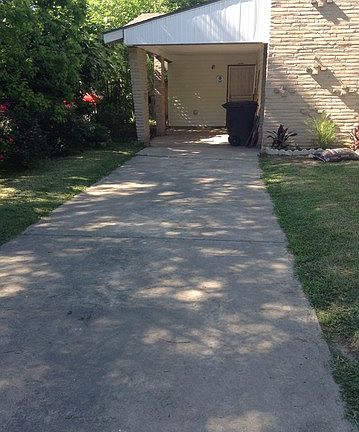 2nd image of 7519 Westlyn Dr