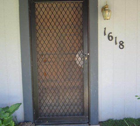 2nd image of 1618 Calle Nueve