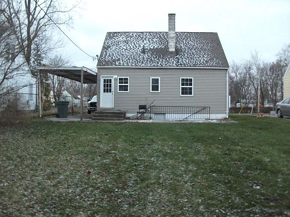 3rd image of 2120 Middlehurst Dr