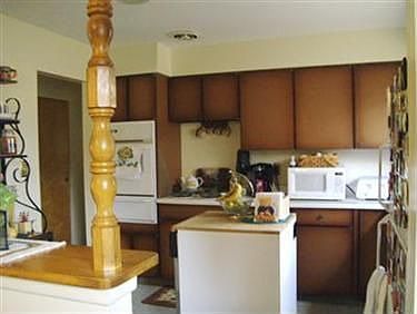 2nd image of 3405 Sandalwood Ln
