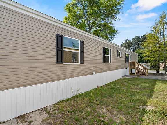 3rd image of 600 Ermine Rd Lot 620
