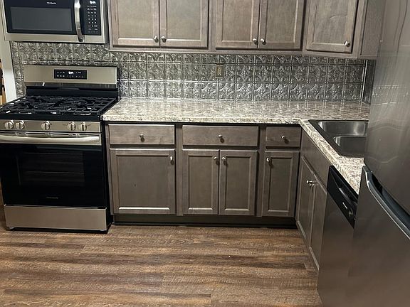 5th image of 3865 Kelley St