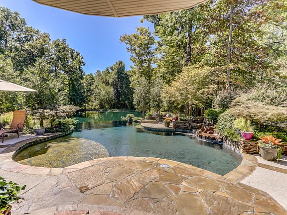 4th image of 9015 Anderton Springs Dr