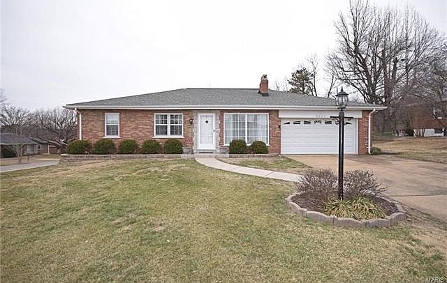 1st image of 9865 Knollshire Dr