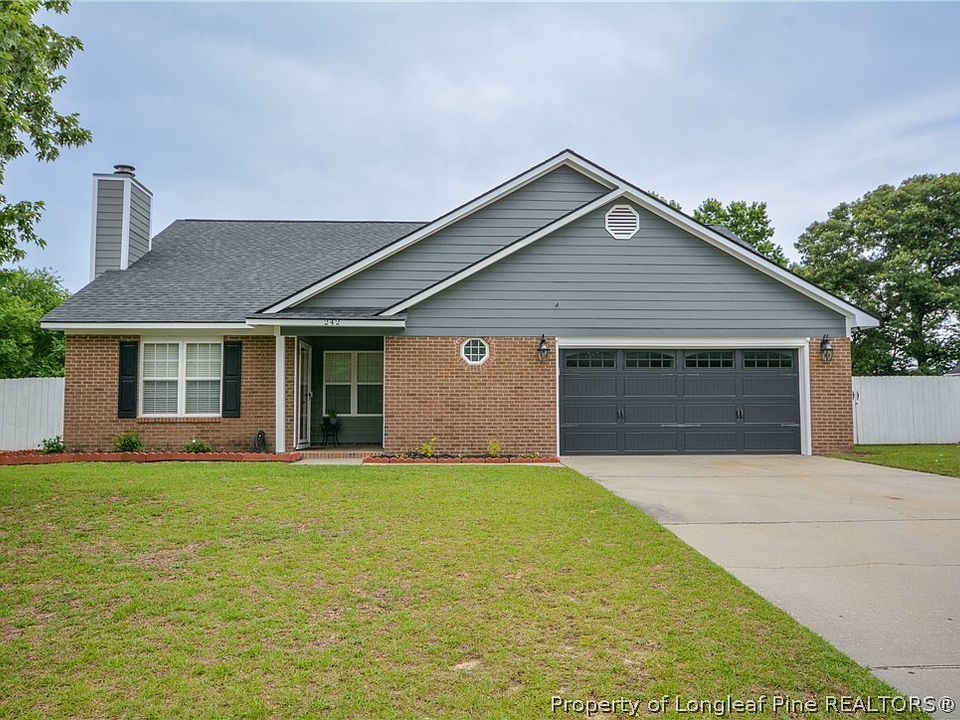 1st image of 242 Heartwood Dr