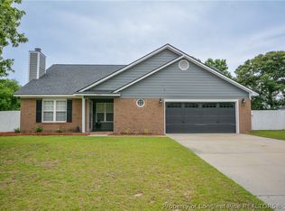 242 Heartwood Dr, Raeford, NC 28376