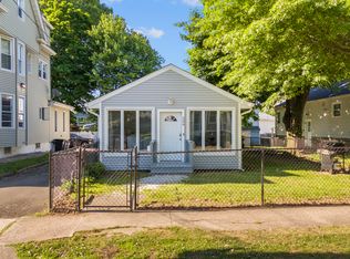 306 Park St, West Haven, CT 06516