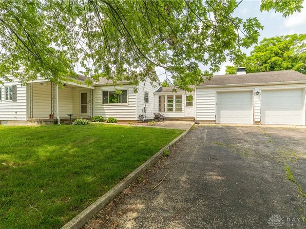 235 Stonequarry Rd, Vandalia, OH 45377