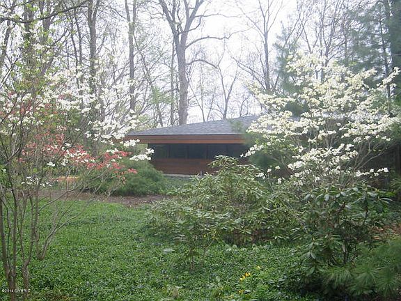 4th image of 5255 Hickory Hill Ln